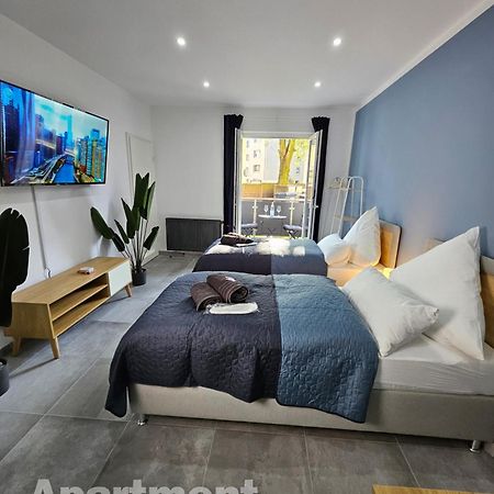 Modern Homes - Voll Ausgestatte Wohnung - Balkon - Hotelbetten - 4K Tv - Wlan Мёрс Экстерьер фото